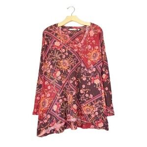 SOFT SURROUNDINGS Alisanna Asymmetrical Tunic Top in Red and Brown Floral Small